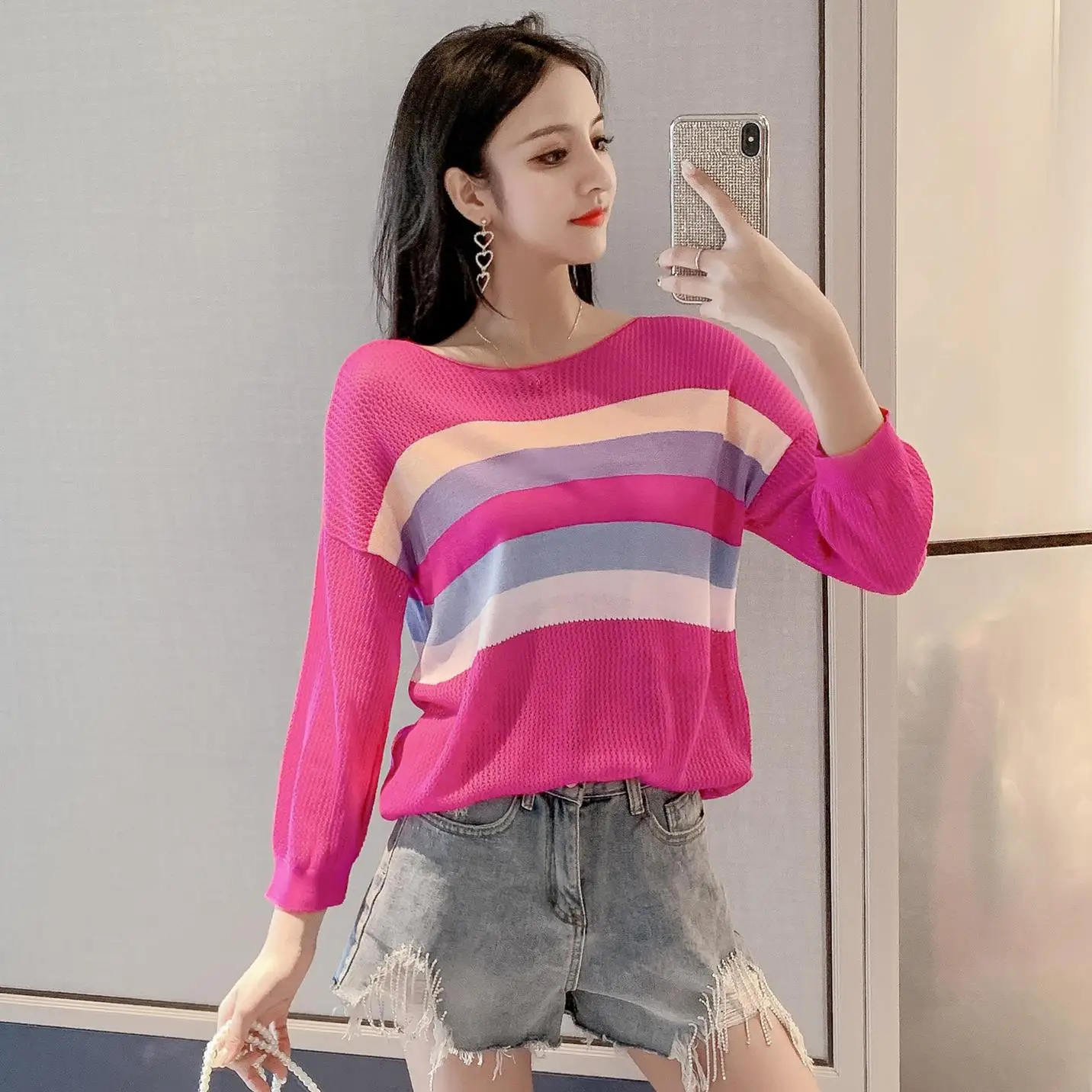 New style in autumn and winter 2020, Korean striped Top, straight neck long sleeve loose Pullover Sweater for women
New style in autumn and winter 2020, Korean striped Top, straight neck long sleeve loose Pullover Sweater for women