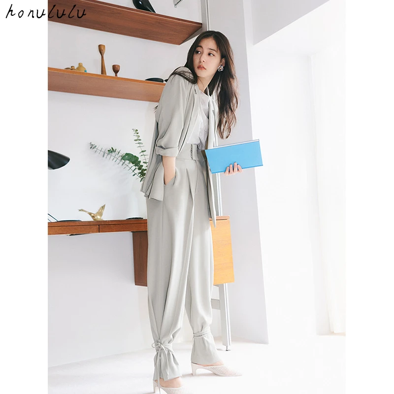 2021 spring and summer new commuter casual three-wear lace-up lantern wide-leg pants women
2021 spring and summer new commuter casual three-wear lace-up lantern wide-leg pants women