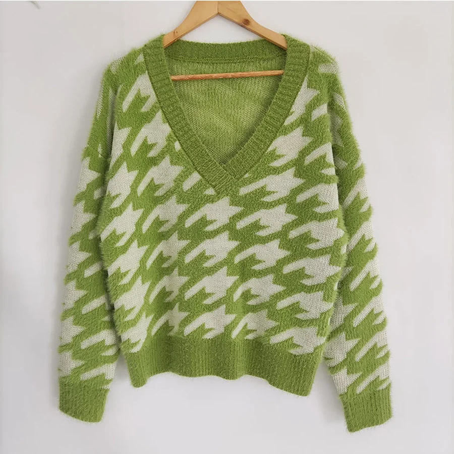 2021 Women's Sweater Loose V-neck Long Sleeve Korean Knitted Pullover Jacket Large Size Green Sweaters Tops Y2k Clothes
2021 Women's Sweater Loose V-neck Long Sleeve Korean Knitted Pullover Jacket Large Size Green Sweaters Tops Y2k Clothes