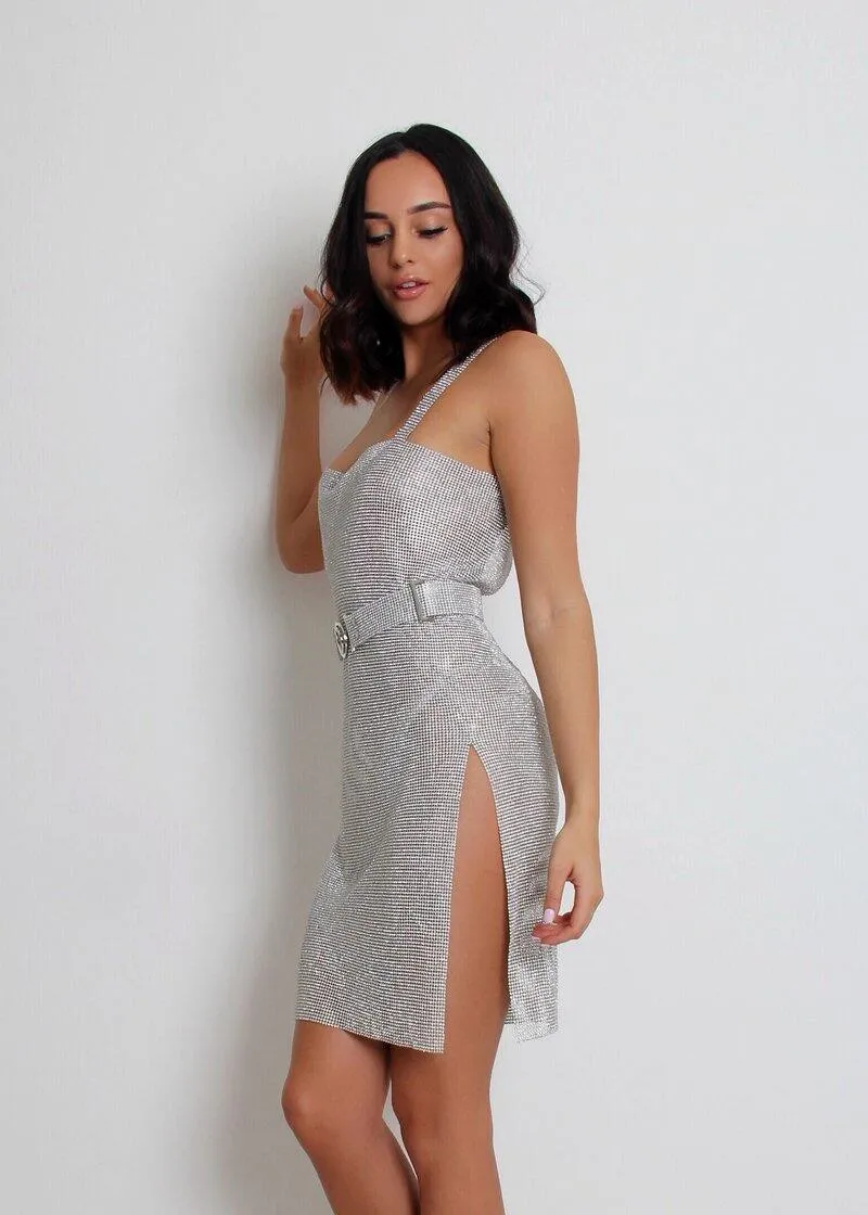 Sparkle Metal Diamond Crystal Party Dress Sexy Backless Halter Neck Gold Silver Sequined Christmas New Year Party Club Dress
Sparkle Metal Diamond Crystal Party Dress Sexy Backless Halter Neck Gold Silver Sequined Christmas New Year Party Club Dress