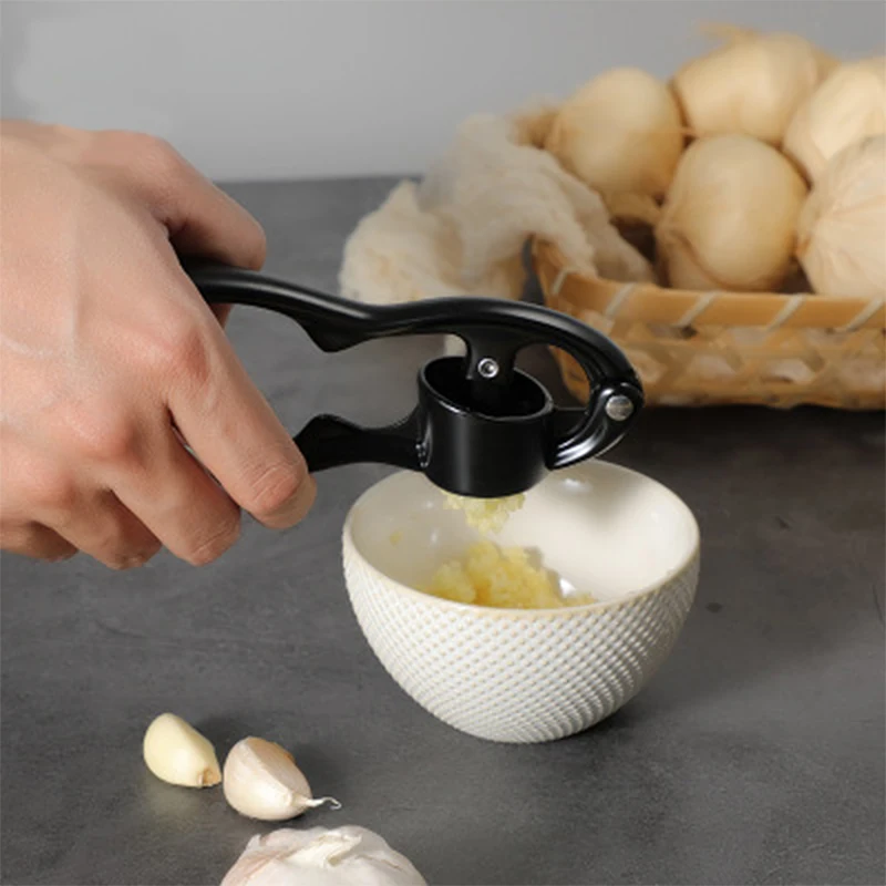 Stainless Steel Garlic Crusher Kitchen Cooking Garlic Masher Ginger Press Masher Household Manual Thickening Garlic Masher
Stainless Steel Garlic Crusher Kitchen Cooking Garlic Masher Ginger Press Masher Household Manual Thickening Garlic Masher