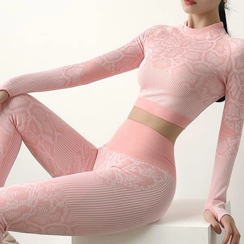 Seamless Yoga Suit women Crop Top Workout leggings Leopard Print Training Suit Fitness Gym Clothes Tracksuit Sportswear
Seamless Yoga Suit women Crop Top Workout leggings Leopard Print Training Suit Fitness Gym Clothes Tracksuit Sportswear