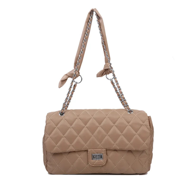 Fashion Lingge Chains Women Shoulder Bags Designer Handbags Luxury Nylon Crossbody Bag Large Capacity Totes Big Flap Purses 2021
Fashion Lingge Chains Women Shoulder Bags Designer Handbags Luxury Nylon Crossbody Bag Large Capacity Totes Big Flap Purses 2021