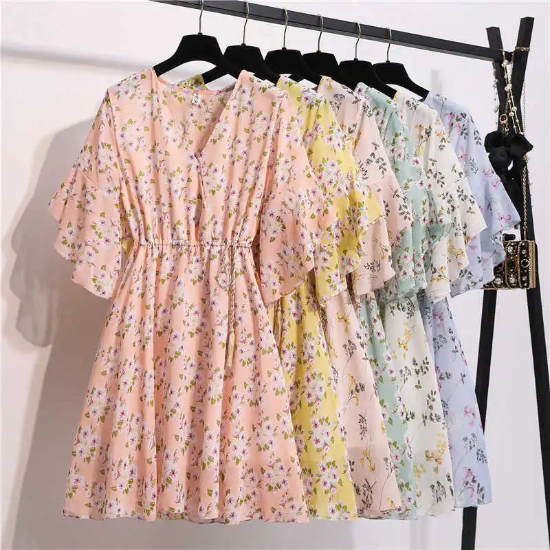 Spring Summer Chiffon Dress Women V-Neck Floral Print Short Dresses Sweet Ruffle Sleeeve Slim 2021 New Drawstring Ladies Dress
Spring Summer Chiffon Dress Women V-Neck Floral Print Short Dresses Sweet Ruffle Sleeeve Slim 2021 New Drawstring Ladies Dress