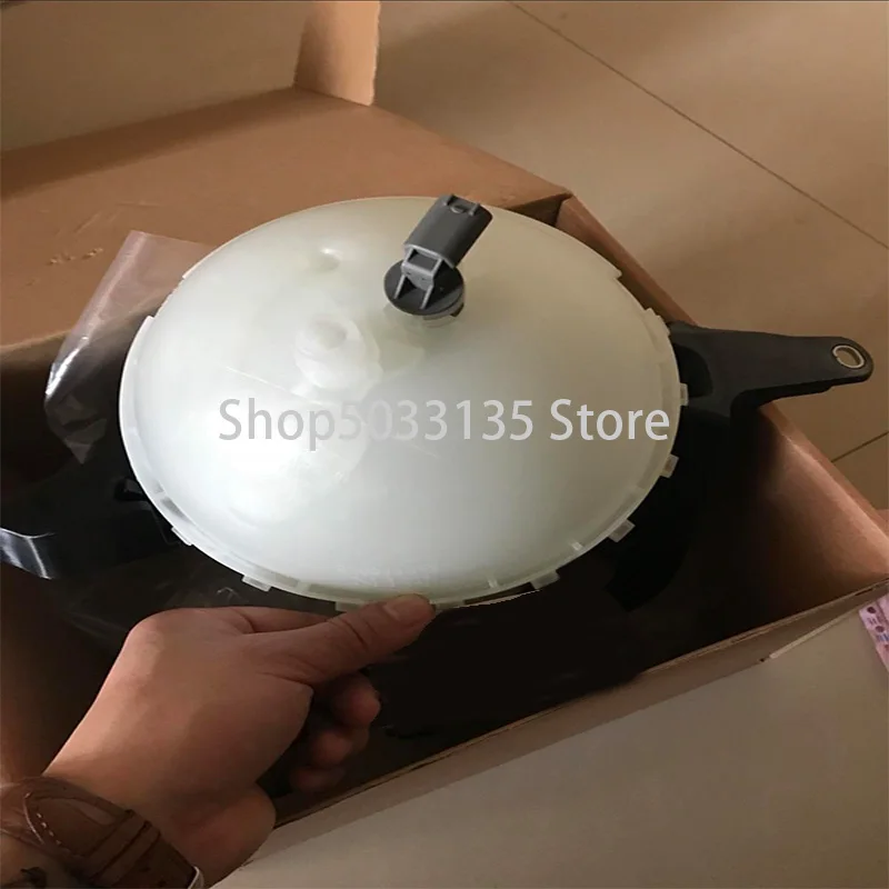 CAR liquid storage tank bm wF10 520I F10 528I N20 F10 528IN20 F10 528IX F11 520I F11 528IX secondary kettle
CAR liquid storage tank bm wF10 520I F10 528I N20 F10 528IN20 F10 528IX F11 520I F11 528IX secondary kettle