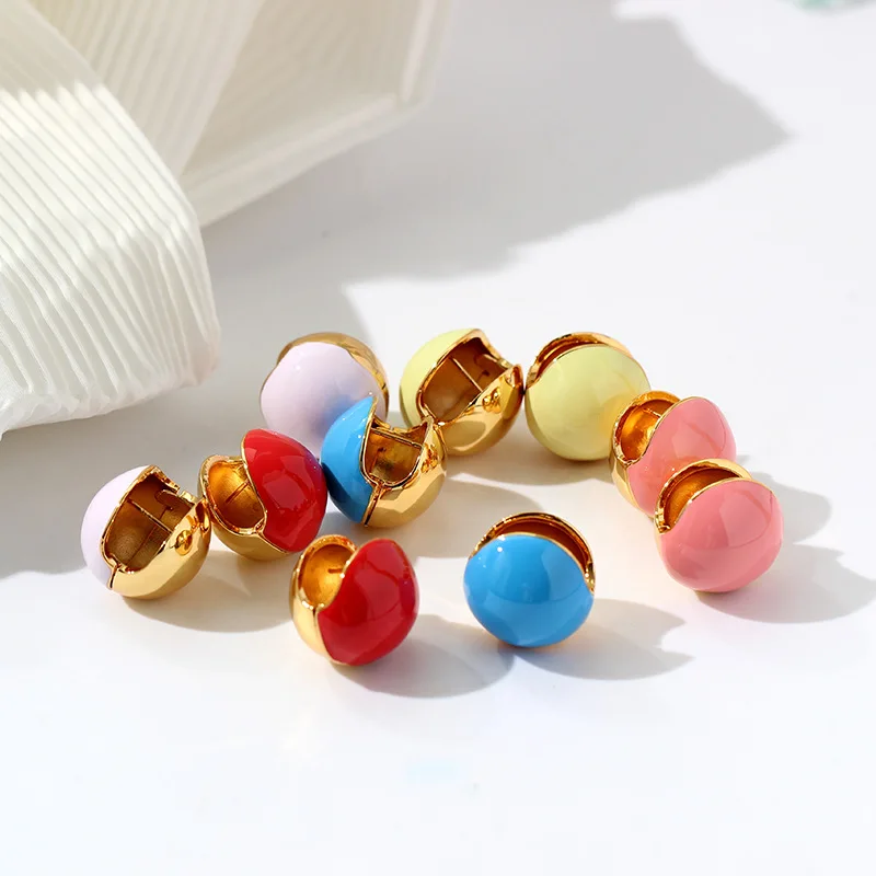 European and American Jewelry French ins minority enamel color Earrings female ball bell Earrings net red simple Earrings 
European and American Jewelry French ins minority enamel color Earrings female ball bell Earrings net red simple Earrings