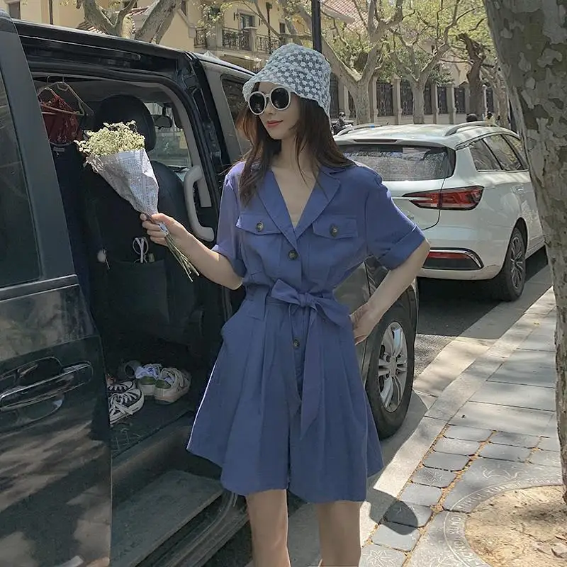 Romper Female 2021 Summer New Short Sleeve Single Breasted Playsuits Bodysuits Loose Lace-up Jumpsuits Women Femme Y466
Romper Female 2021 Summer New Short Sleeve Single Breasted Playsuits Bodysuits Loose Lace-up Jumpsuits Women Femme Y466
