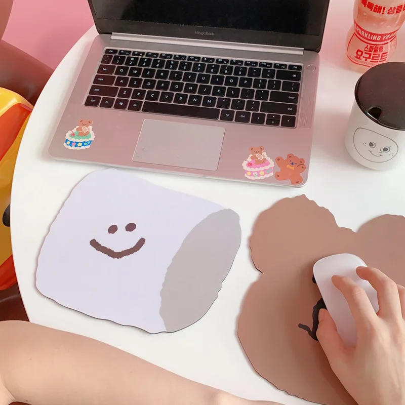 Kawaii Cartoon Kangaroo Mouse Pad Student Notebook Rubber Pad Keyboard Protector Office Desktop Non-slip Mini Mouse Pad
Kawaii Cartoon Kangaroo Mouse Pad Student Notebook Rubber Pad Keyboard Protector Office Desktop Non-slip Mini Mouse Pad