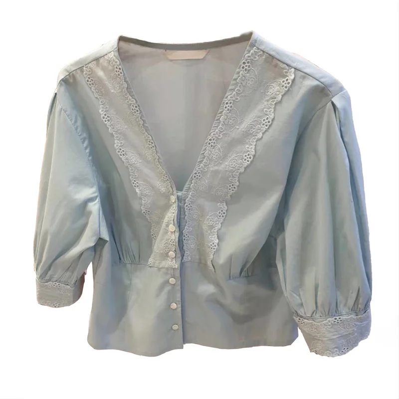Summer Fresh Lace Patchwork V-neck Blouse Women Shirts Sweet Puff Short Sleeve Womens Tops 2021 New Slim Blusas Mujer 
Summer Fresh Lace Patchwork V-neck Blouse Women Shirts Sweet Puff Short Sleeve Womens Tops 2021 New Slim Blusas Mujer