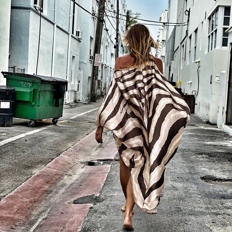 New Sloping Shoulder Long Sleeve Party Dress Casual Sexy Beach Vacation Loose Dresses Fashion Women Striped Irregular Mini Dress
New Sloping Shoulder Long Sleeve Party Dress Casual Sexy Beach Vacation Loose Dresses Fashion Women Striped Irregular Mini Dress