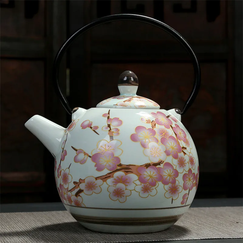 Japanese Large Capacity Ceramic Teapot Creative Blue and White Porcelain Retro Tea Pot Office Kung Fu Kettle Tea Set Drinkware
Japanese Large Capacity Ceramic Teapot Creative Blue and White Porcelain Retro Tea Pot Office Kung Fu Kettle Tea Set Drinkware