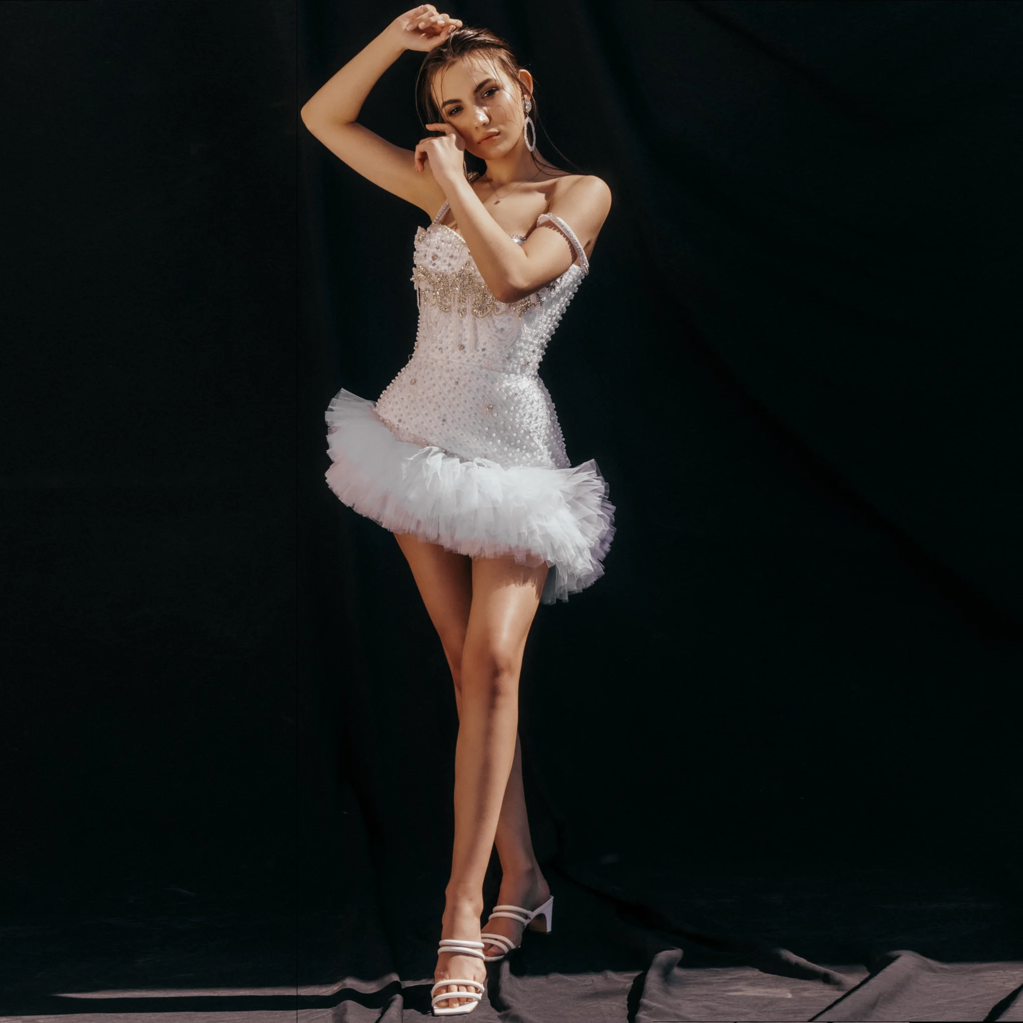 Pearl Mini Dress Straps Prom Dress Sequins Beaded Satin Dress Layered Tulle Ruffles Dress Luxury White Cocktail Dress Plus Size
Pearl Mini Dress Straps Prom Dress Sequins Beaded Satin Dress Layered Tulle Ruffles Dress Luxury White Cocktail Dress Plus Size