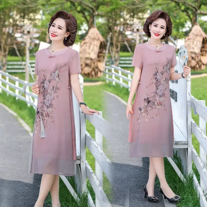 Women's dress 2021 new fashion spring and summer short-sleeved round neck printing foreign noble dress ladies 
Women's dress 2021 new fashion spring and summer short-sleeved round neck printing foreign noble dress ladies