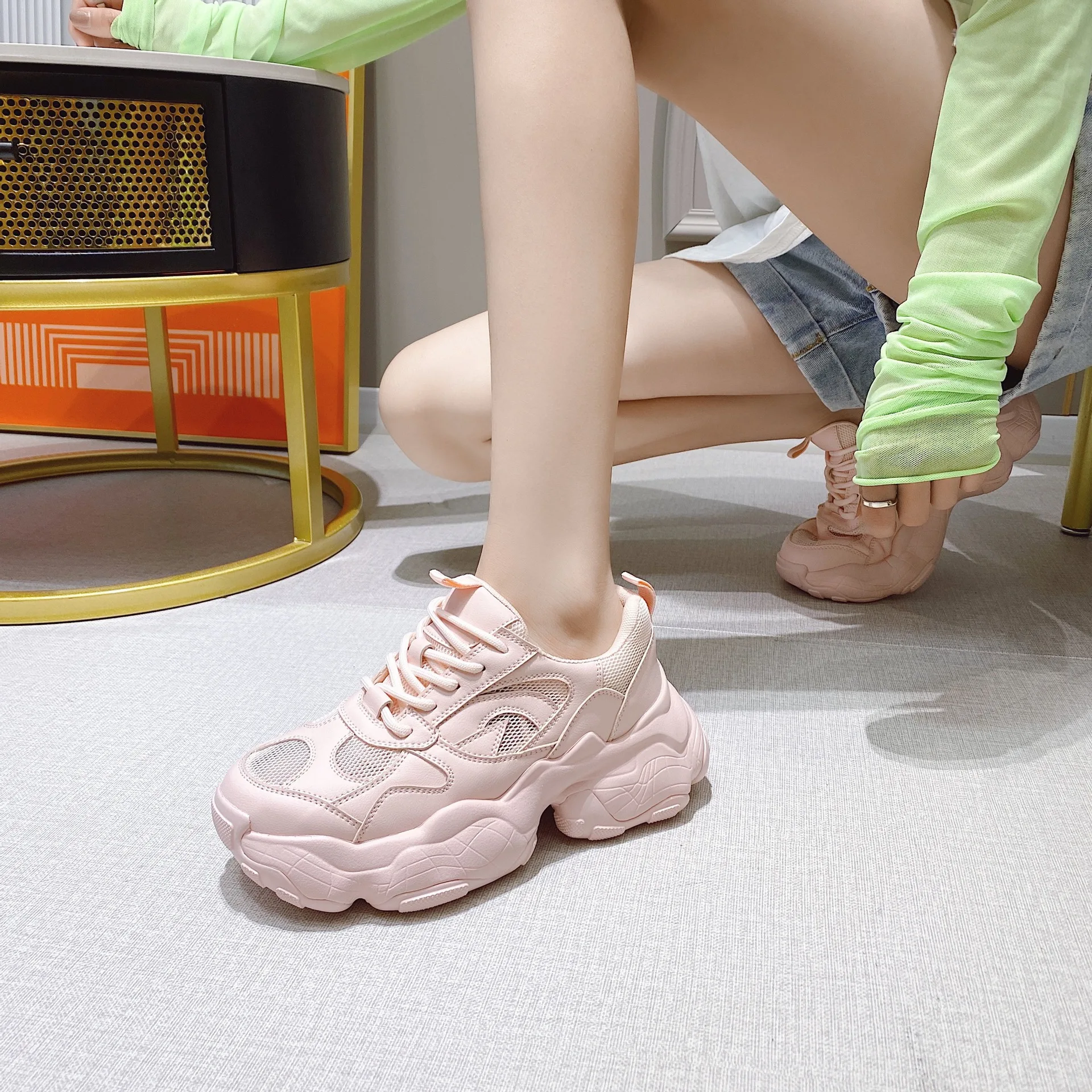 2021 Summer New Korean Version Of The White Inner Increase Casual Shoes Sports Single Shoes Low-Cut Ins Old Leather Shoes Women
2021 Summer New Korean Version Of The White Inner Increase Casual Shoes Sports Single Shoes Low-Cut Ins Old Leather Shoes Women