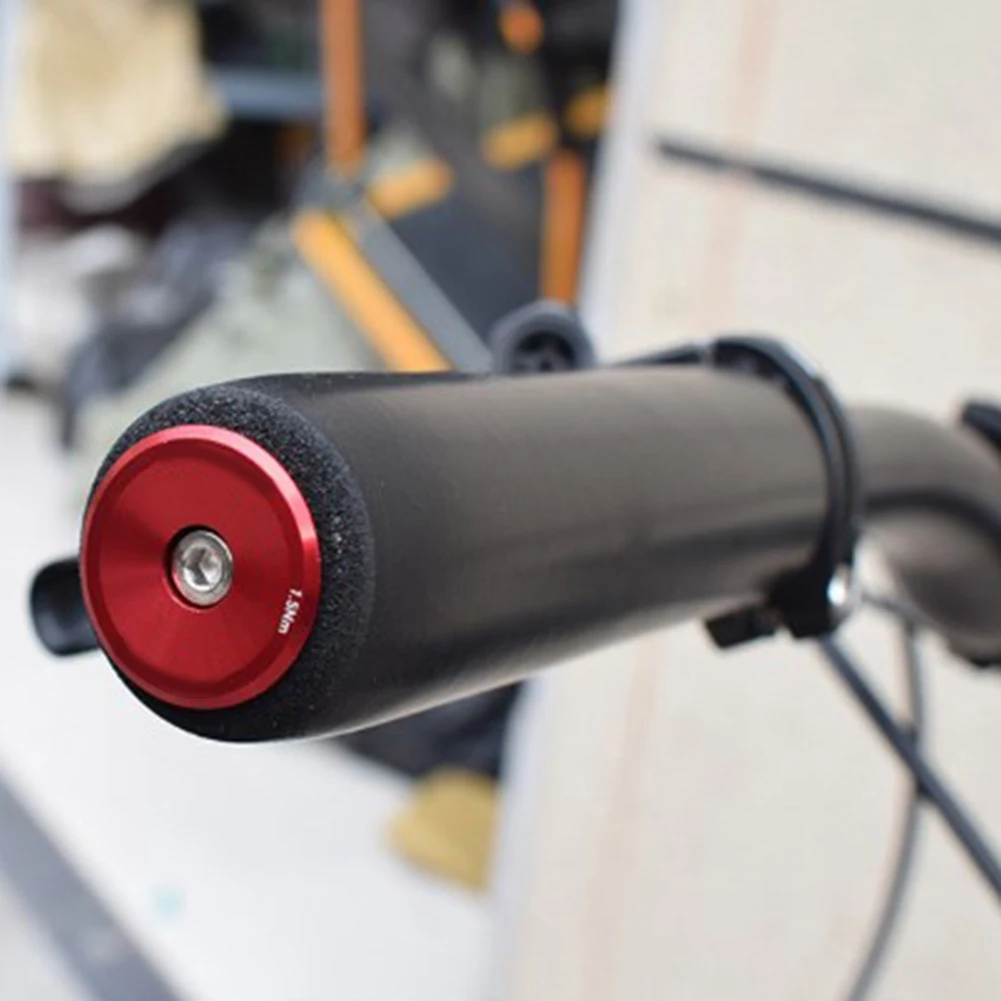 2Pcs Bike Lightweight Bar End Plugs Aluminum Road Bicycle Grip Anti-slip Firm Handlebar Caps Accessory Bike Bar End Plugs
2Pcs Bike Lightweight Bar End Plugs Aluminum Road Bicycle Grip Anti-slip Firm Handlebar Caps Accessory Bike Bar End Plugs