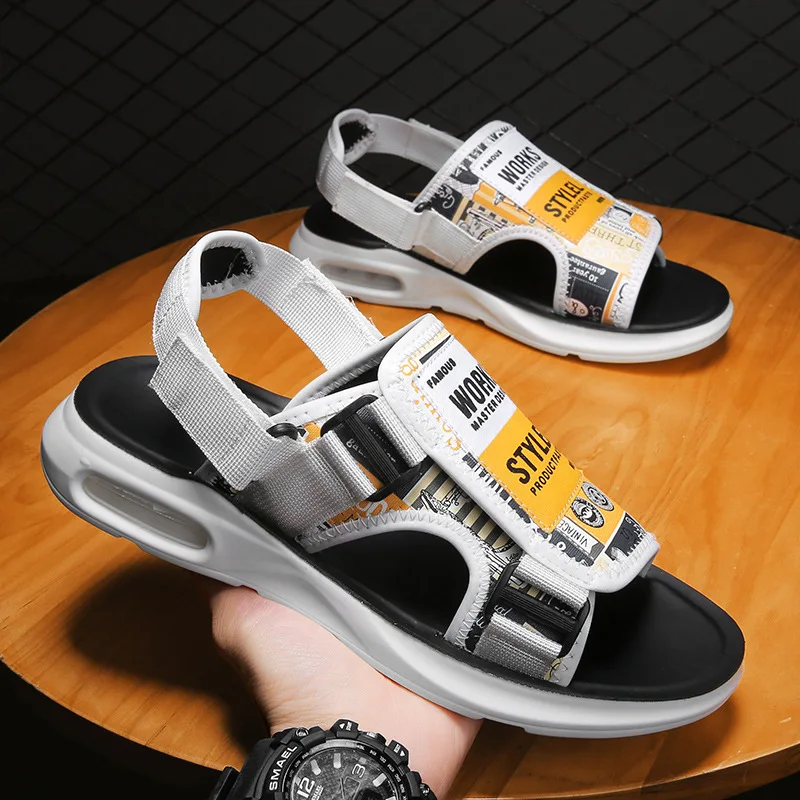 Новинка; Мужские шлепанцы; Удобные повседневные дышащие сандалии с пряжкой на плоской подошве; Летние домашние пляжные шлепанцы для вожден...