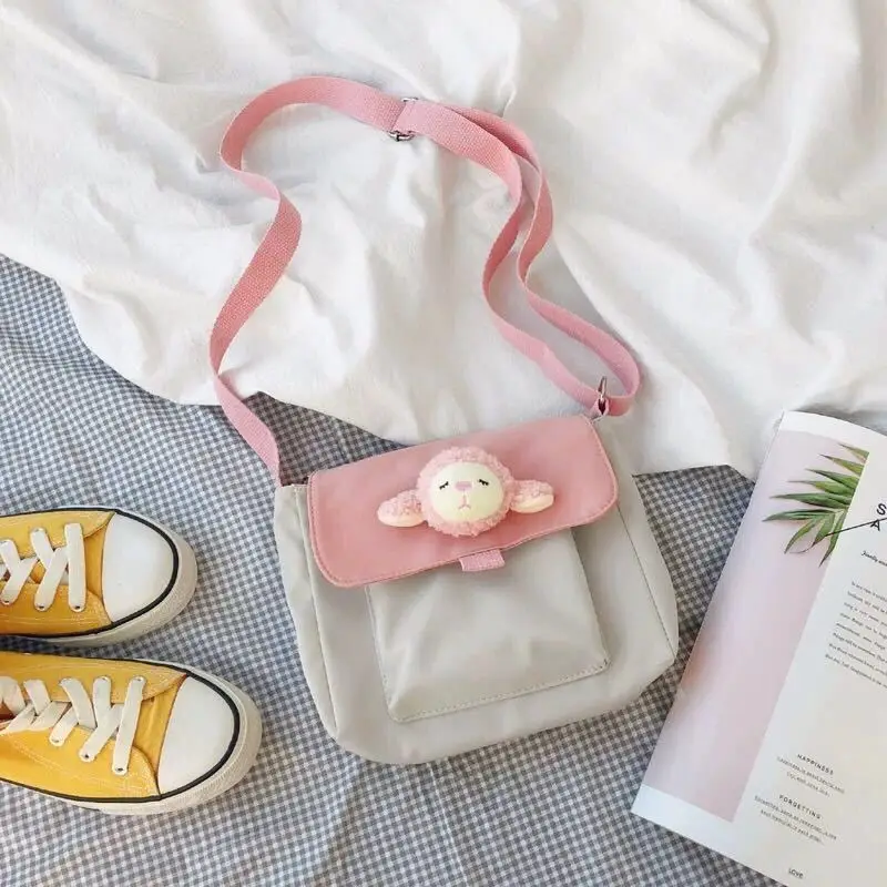 Ins Japanese Harajuku Cute Vintage Soft Girl Messenger Canvas Bag Female Student Korean One-shoulder All-match Small Bag Lady
Ins Japanese Harajuku Cute Vintage Soft Girl Messenger Canvas Bag Female Student Korean One-shoulder All-match Small Bag Lady