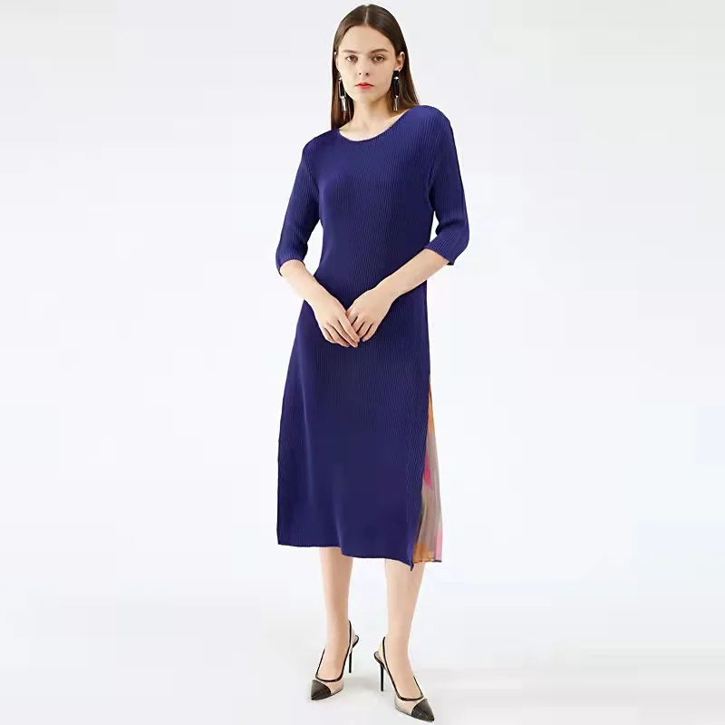 French retro spring and autumn dress 2020 new women's fashion trend autumn net red three-quarter sleeve pleated dress
French retro spring and autumn dress 2020 new women's fashion trend autumn net red three-quarter sleeve pleated dress