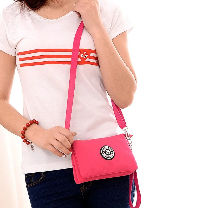 Fashion Nylon Waterproof Multiple Zipper Pockets Purse Clutch Bag 
Fashion Nylon Waterproof Multiple Zipper Pockets Purse Clutch Bag