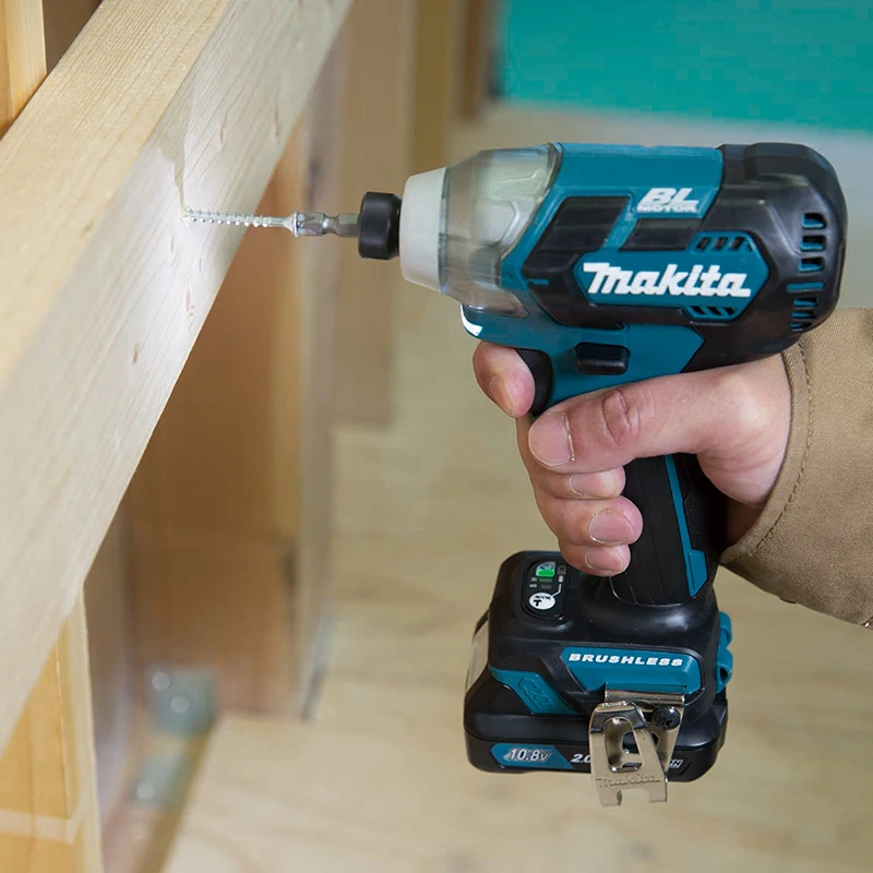 Аккумуляторная дрель-шуруповерт Makita TD111DZ TD111D 10 8 В 12 бесколлекторная только
