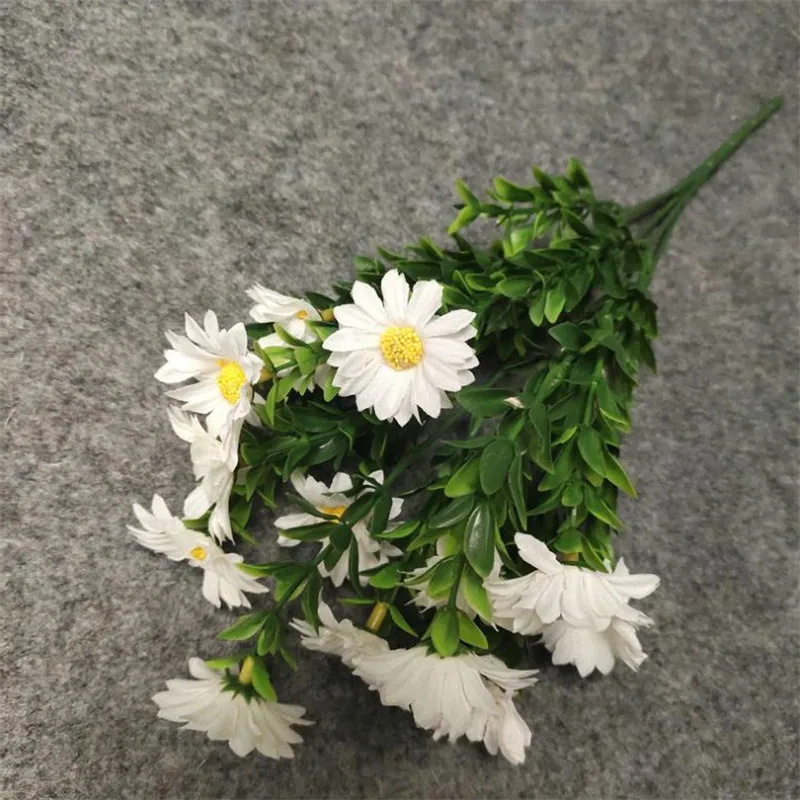 7Pcs Fake Daisy 14.17" Length Simulation Crystal Chrysanthemum Plastic Leaf for Wedding Home Decorative Artificial Flowers
7Pcs Fake Daisy 14.17" Length Simulation Crystal Chrysanthemum Plastic Leaf for Wedding Home Decorative Artificial Flowers