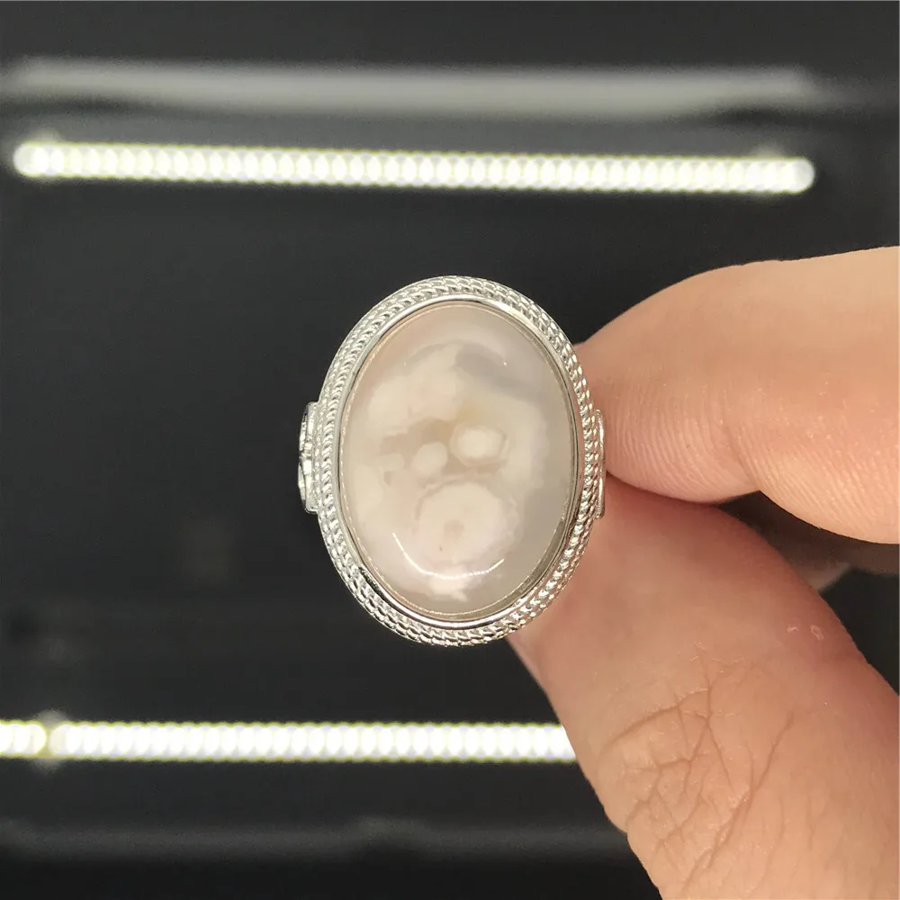 Natural Cherry Agate Ring For Women Lady Men Luck Healing Gift 18x15mm Beads Crystal Gemstone Adjustable Silver Jewelry AAAAA
Natural Cherry Agate Ring For Women Lady Men Luck Healing Gift 18x15mm Beads Crystal Gemstone Adjustable Silver Jewelry AAAAA