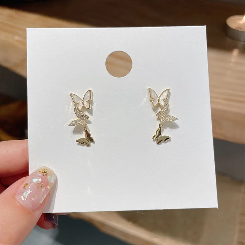 Korea Butterfly Micro-Inlaid Zircon Dangle Earrings For Women 2021 Trend Exquisite Rhinestone Shell Earrings Jewelry
Korea Butterfly Micro-Inlaid Zircon Dangle Earrings For Women 2021 Trend Exquisite Rhinestone Shell Earrings Jewelry