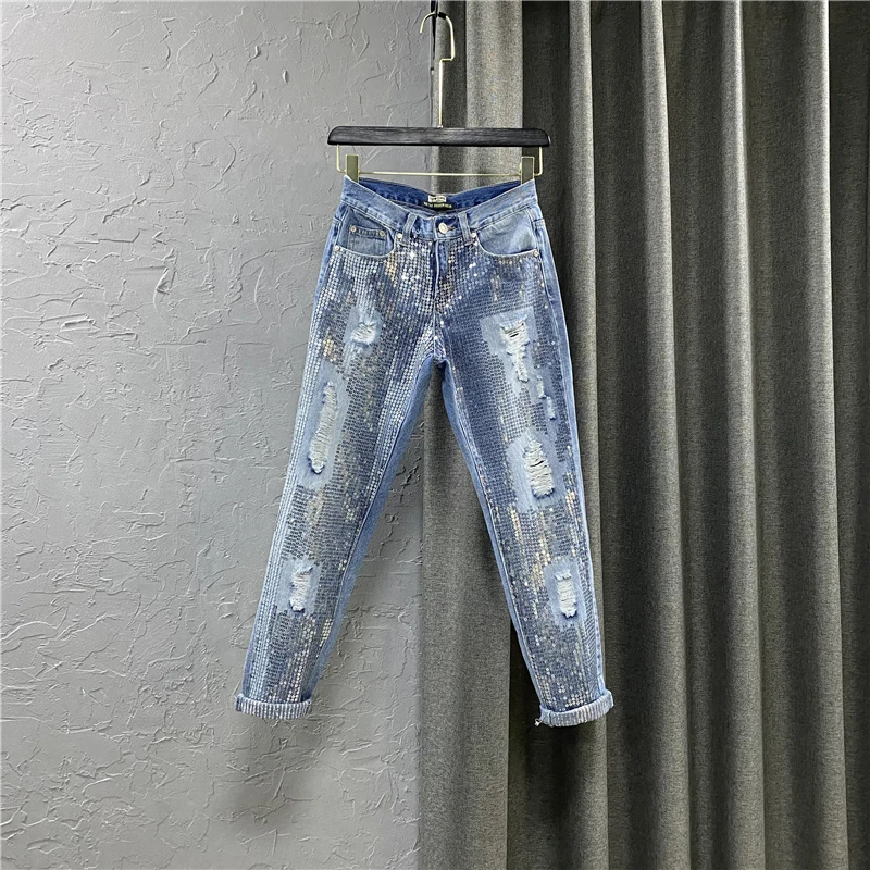 European Goods Harem Pants Women's Trousers 2021 New Spring and Summer Sequined Decorative Light Blue Ripped Daddy Jeans
European Goods Harem Pants Women's Trousers 2021 New Spring and Summer Sequined Decorative Light Blue Ripped Daddy Jeans