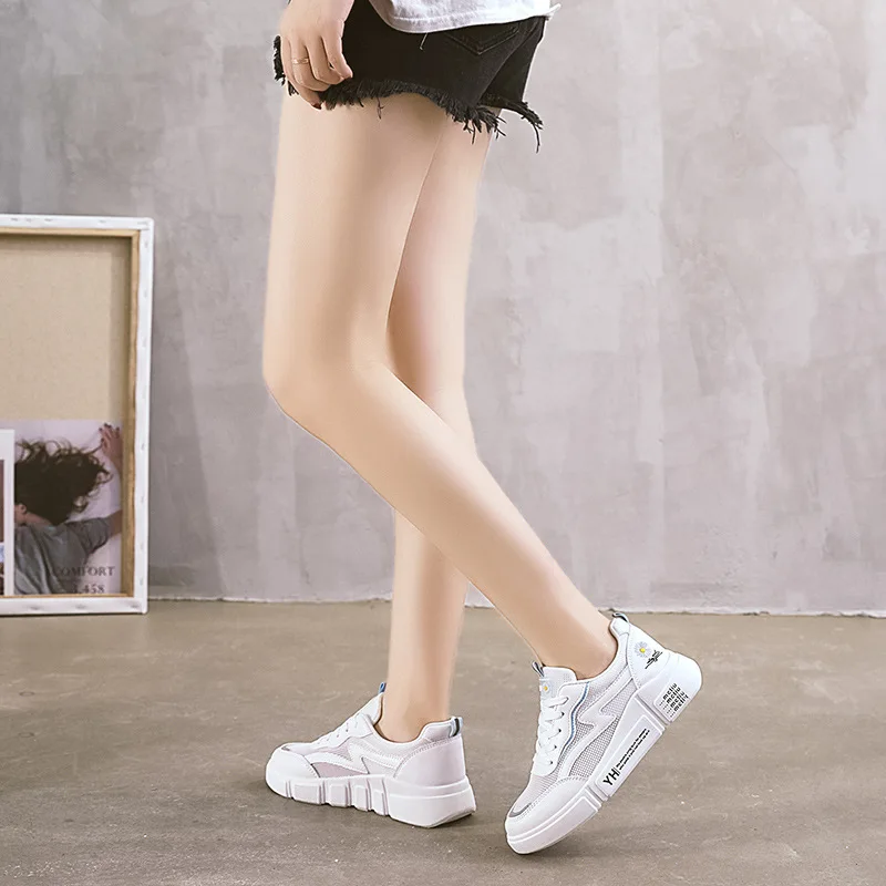 Кроссовки из ПУ кожи женские, Вулканизированная подошва, дышащие Симпатичные, повседневная обувь на плоской подошве, белые, весна 2021
Кроссовки из ПУ кожи женские, Вулканизированная подошва, дышащие Симпатичные, повседневная обувь на плоской подошве, белые, весна 2021