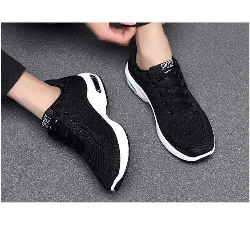 Men's air cushion sports shoes spring new flying woven mesh breathable casual shoes men's shoes
Men's air cushion sports shoes spring new flying woven mesh breathable casual shoes men's shoes