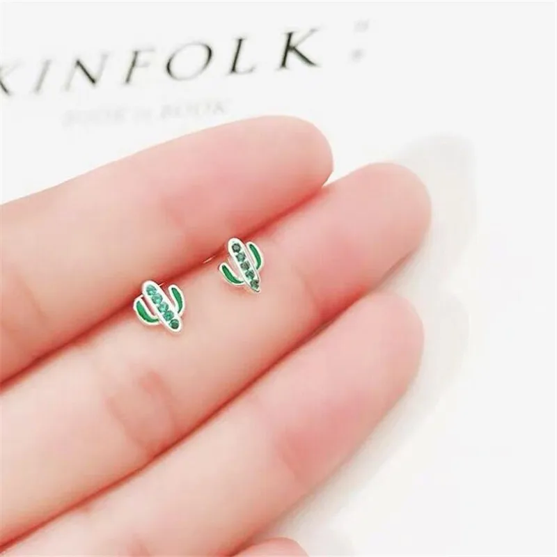 New Style Mini Summer Fresh Creative Cactus Silver Plated Jewelry Not Allergic Green Epoxy Crystal Stud Earrings Best Gift
New Style Mini Summer Fresh Creative Cactus Silver Plated Jewelry Not Allergic Green Epoxy Crystal Stud Earrings Best Gift