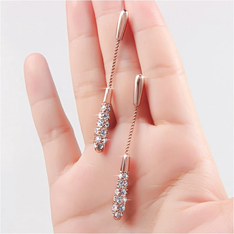 New S925 Needle Long Drop Earrings Temperament Water Drop Earrings Female Rose Gold Rhinestone Dangle Earrings Jewelry Charms
New S925 Needle Long Drop Earrings Temperament Water Drop Earrings Female Rose Gold Rhinestone Dangle Earrings Jewelry Charms