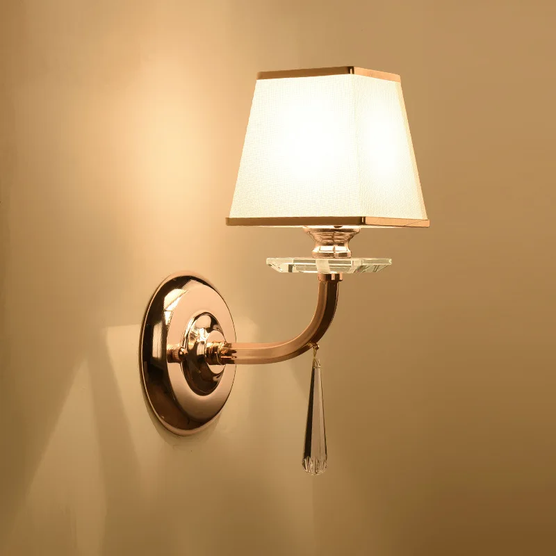 European Living Room American Crystal Chandelier Dining Room Chandelier Modern Simple household Bedroom Hanging Lamp
European Living Room American Crystal Chandelier Dining Room Chandelier Modern Simple household Bedroom Hanging Lamp