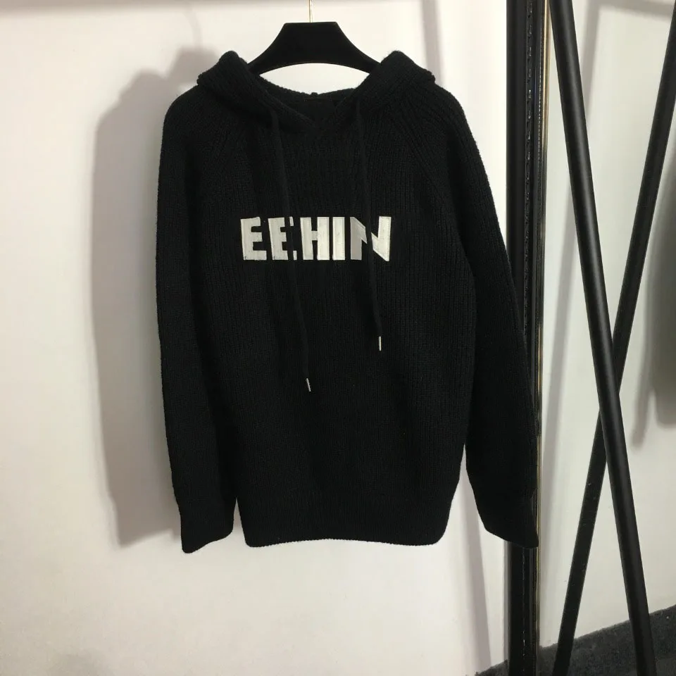 Luxury Designer Ladies Autumn Winter Hooded Sweater Solid Jacket Letter Print Casual Tops
Luxury Designer Ladies Autumn Winter Hooded Sweater Solid Jacket Letter Print Casual Tops