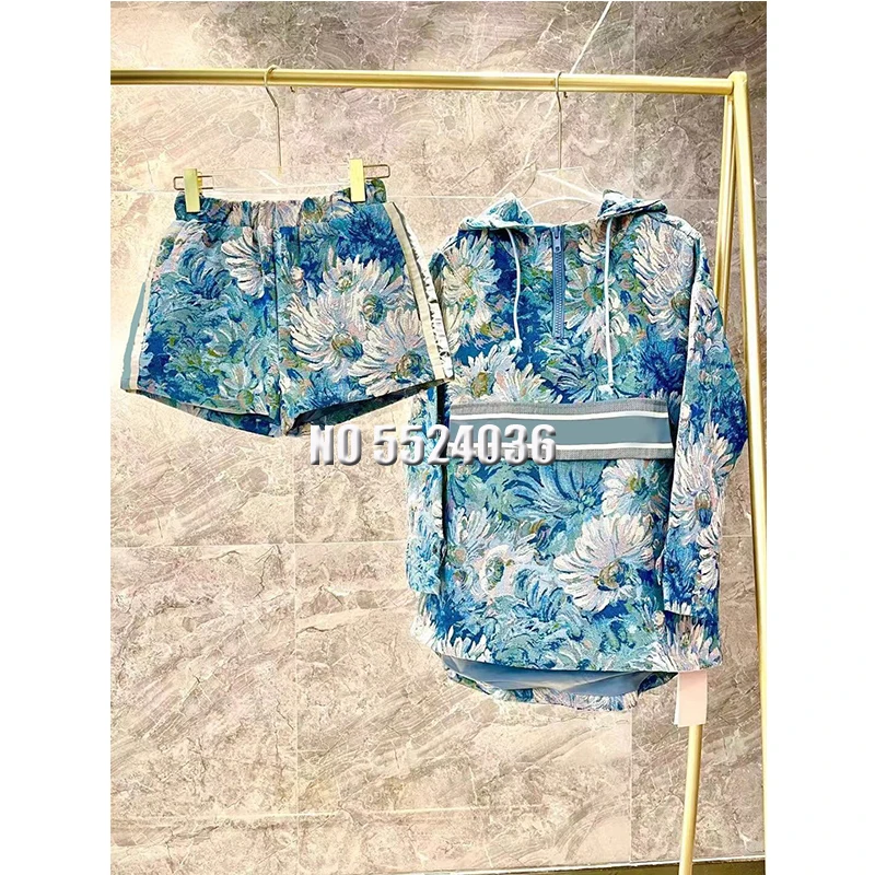 New Set Flower Embroidery Women Loose Casual Sweatshirt Loose Pullovers And Drawstring Shorts Two Pieces Set Autumn Tracksuit
New Set Flower Embroidery Women Loose Casual Sweatshirt Loose Pullovers And Drawstring Shorts Two Pieces Set Autumn Tracksuit