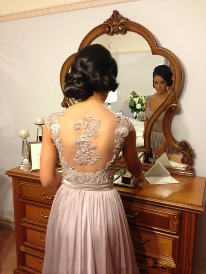 ew 2015 Custom Made Sexy A-line Cheap Sheer Back Embroidery Beads Ruched Capsleeve Floor-length Chiffon Gray Bridesmaid Dresses
ew 2015 Custom Made Sexy A-line Cheap Sheer Back Embroidery Beads Ruched Capsleeve Floor-length Chiffon Gray Bridesmaid Dresses