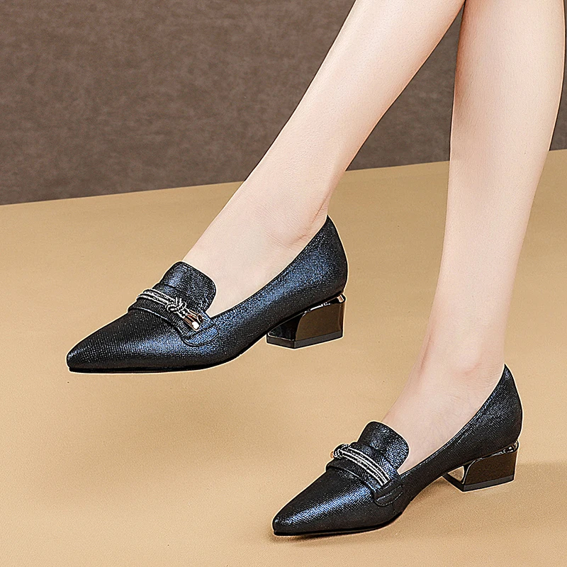 GD-time Ins Pumps Metal Buckle British Leather Loafers Women Shoes Thick Heels Derby Shoes Retro College Pointed Toe Shallow ZA
GD-time Ins Pumps Metal Buckle British Leather Loafers Women Shoes Thick Heels Derby Shoes Retro College Pointed Toe Shallow ZA