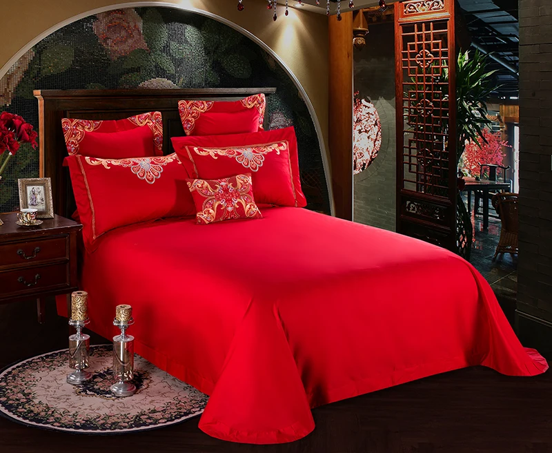 2021 Cotton Luxury Red Chinese Wedding Bedding set King Queen size Premium Embroidery Bed set Duvet cover Bed sheet set
2021 Cotton Luxury Red Chinese Wedding Bedding set King Queen size Premium Embroidery Bed set Duvet cover Bed sheet set
