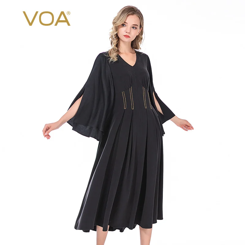 VOA Heavyweight Silk 30m/m Black V-neck Slit Flounced Sleeves Satin Stitching Arch Needle Process Dress AE223
VOA Heavyweight Silk 30m/m Black V-neck Slit Flounced Sleeves Satin Stitching Arch Needle Process Dress AE223