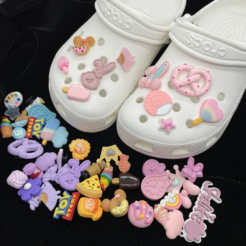 Lovely Croc Charms Colorful Charms for Crocs DIY Cute Shoe Charms Cartoon Bear Doll Croc Decoration Croc Designer for Girls
Lovely Croc Charms Colorful Charms for Crocs DIY Cute Shoe Charms Cartoon Bear Doll Croc Decoration Croc Designer for Girls