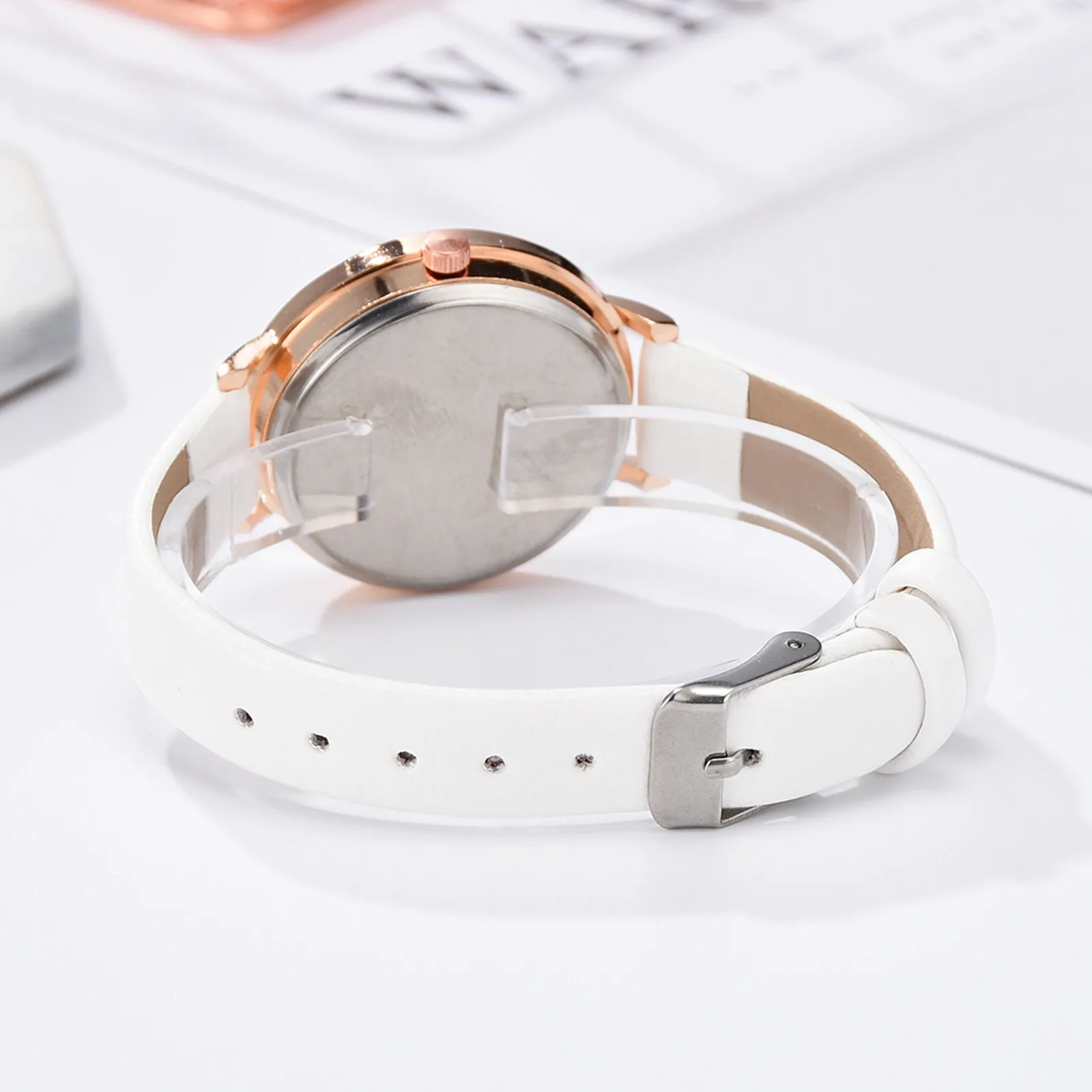 Reloj Mujer Watch For Women Stylish Luxury Watches Diamond Calendar Dial Popular Leather Band Quartz Wrist Watch F3
Reloj Mujer Watch For Women Stylish Luxury Watches Diamond Calendar Dial Popular Leather Band Quartz Wrist Watch F3