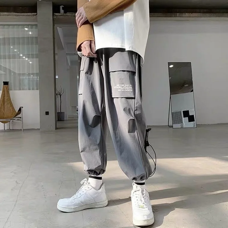 HOUZHOU Summer Men's Cargo Trousers Thin Black Cargo Pants for Men Korean Style Gray Trousers for Men Japanese Streetwear
HOUZHOU Summer Men's Cargo Trousers Thin Black Cargo Pants for Men Korean Style Gray Trousers for Men Japanese Streetwear