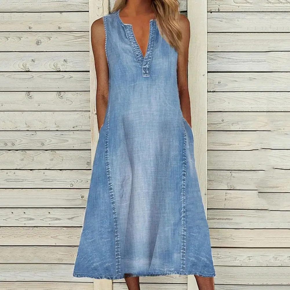 Plus Size Elegant Sleeveless V Neck Denim Dress Shrink-resistant Pockets Large Hem Women Midi Dress Streetwear Fashion New 2021
Plus Size Elegant Sleeveless V Neck Denim Dress Shrink-resistant Pockets Large Hem Women Midi Dress Streetwear Fashion New 2021