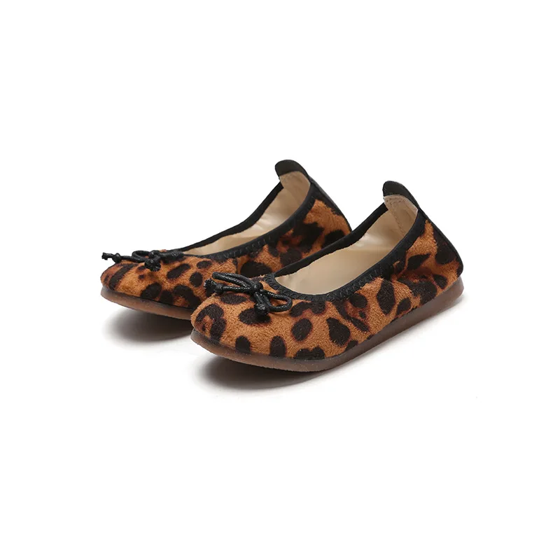 MHYONS Spring Autumn 2021 Soft Flexible Toddler Girl Shoes Small Cute Bowtie Leopard Flat Moccasins Loafers Shoes Size 21-35
MHYONS Spring Autumn 2021 Soft Flexible Toddler Girl Shoes Small Cute Bowtie Leopard Flat Moccasins Loafers Shoes Size 21-35