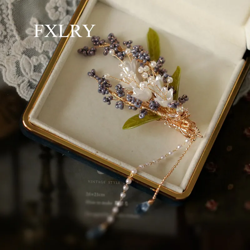 

FXLRY Original Design Handmade Shell Pearl Vintage Delicate Lily Of The Valley Tassel Fringe Hair Clip Side Clip Headpiece