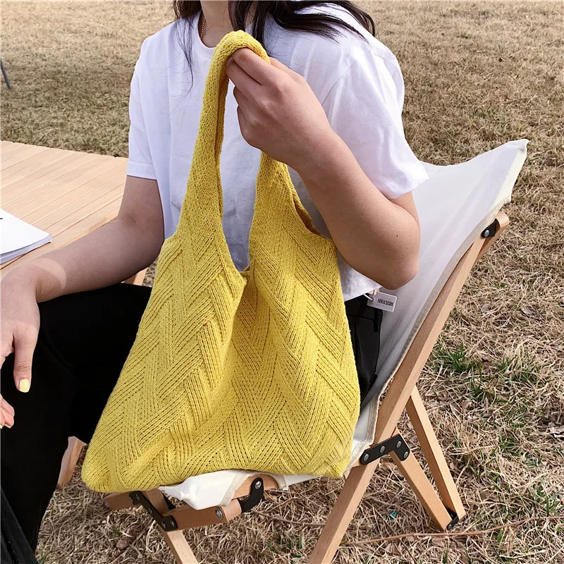 Candy Colors Weave Shoulder Bags for Women 2021 High Capacity Tote Luxury Brand Designer Handbags Casual Female Shopper Bag
Candy Colors Weave Shoulder Bags for Women 2021 High Capacity Tote Luxury Brand Designer Handbags Casual Female Shopper Bag
