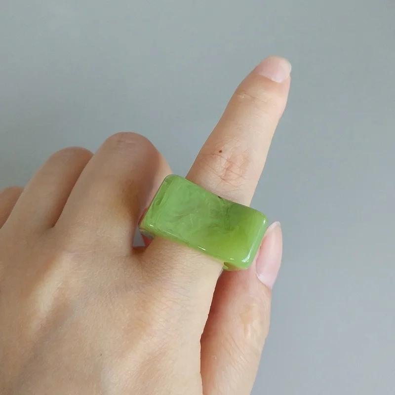 New 2021 Cute Fashion Vintage Design Resin Simple Resizable Rings for Women Gothic Trendy Luxury Jewelry Birthday Party Gifts
New 2021 Cute Fashion Vintage Design Resin Simple Resizable Rings for Women Gothic Trendy Luxury Jewelry Birthday Party Gifts