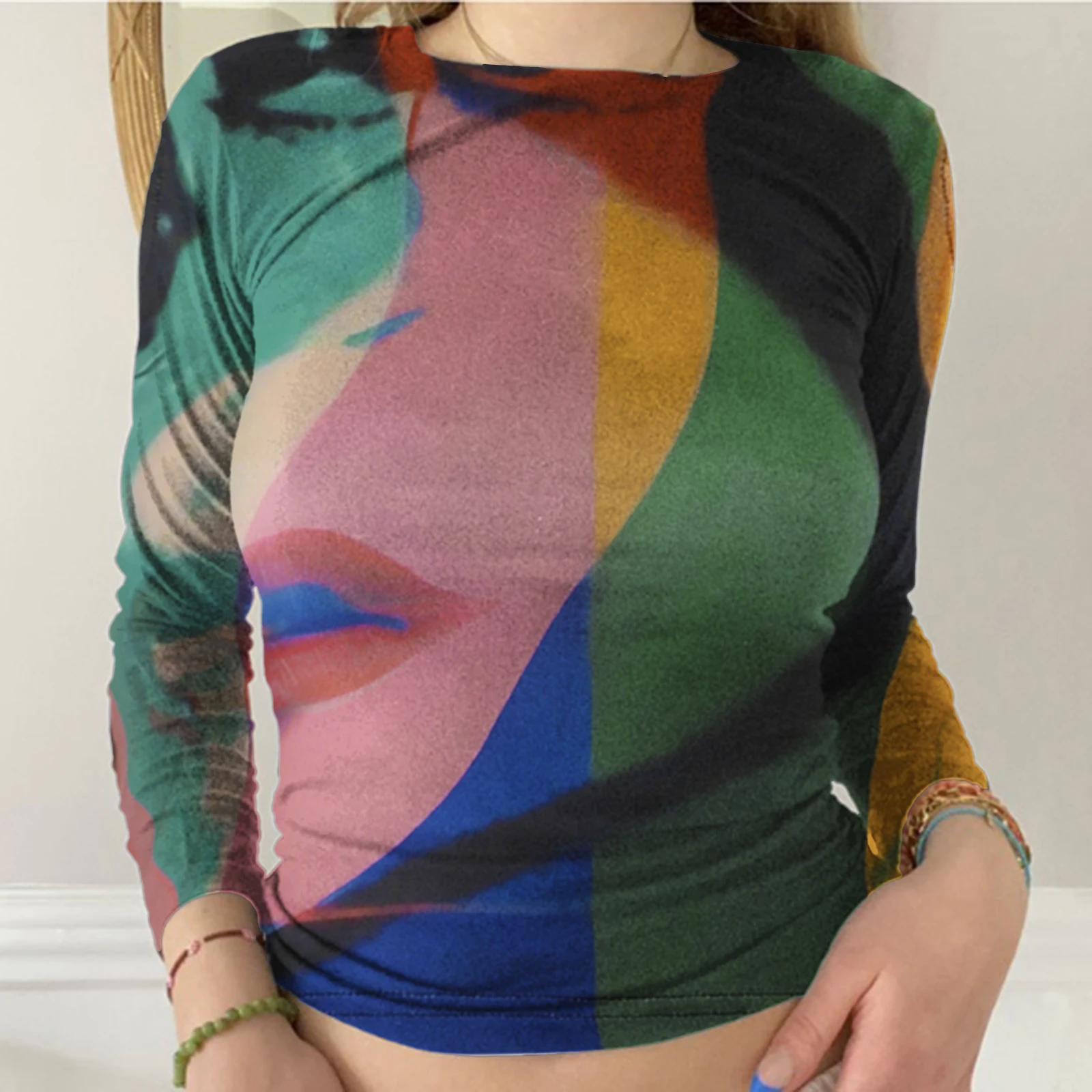 Dourbesty Women E Girl Clothes Y2K Portrait Crop Top Harajuku Graphic Tees Short Sleeve Streetwear Aesthetic Summer T Shirts 
Dourbesty Women E Girl Clothes Y2K Portrait Crop Top Harajuku Graphic Tees Short Sleeve Streetwear Aesthetic Summer T Shirts