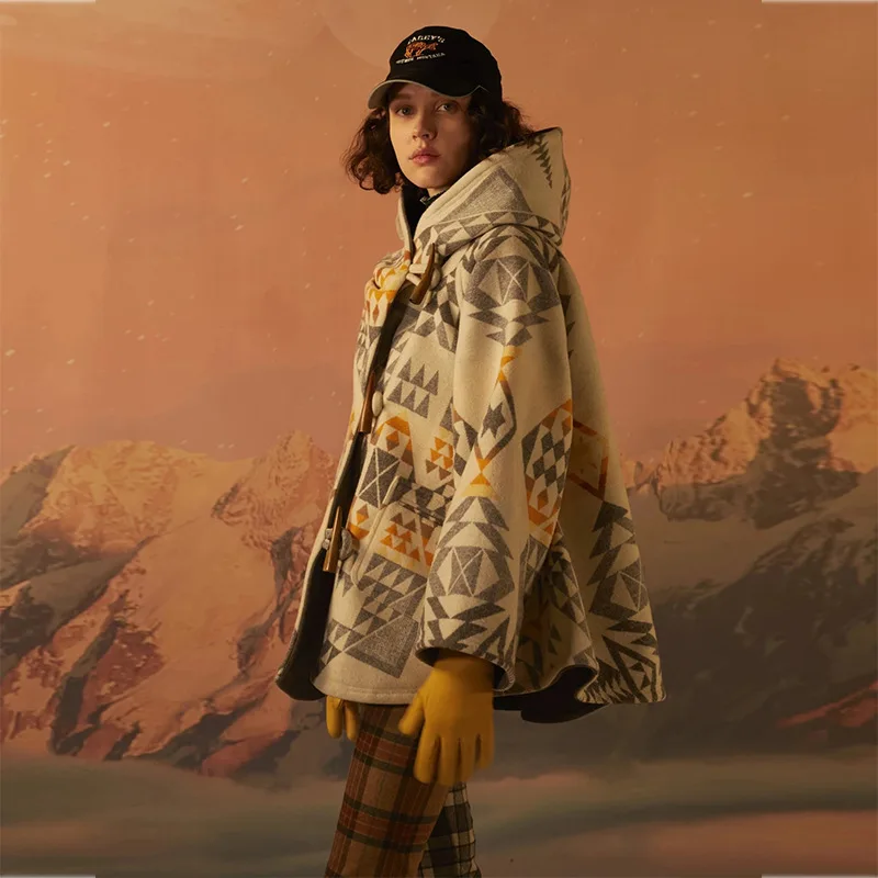 Geometric Print Vintage Wool Blends Winter Coat Women Elegant Cloak Short Cape Coat 2020 New fashion Warm Outerwear Lady Jackets
Geometric Print Vintage Wool Blends Winter Coat Women Elegant Cloak Short Cape Coat 2020 New fashion Warm Outerwear Lady Jackets