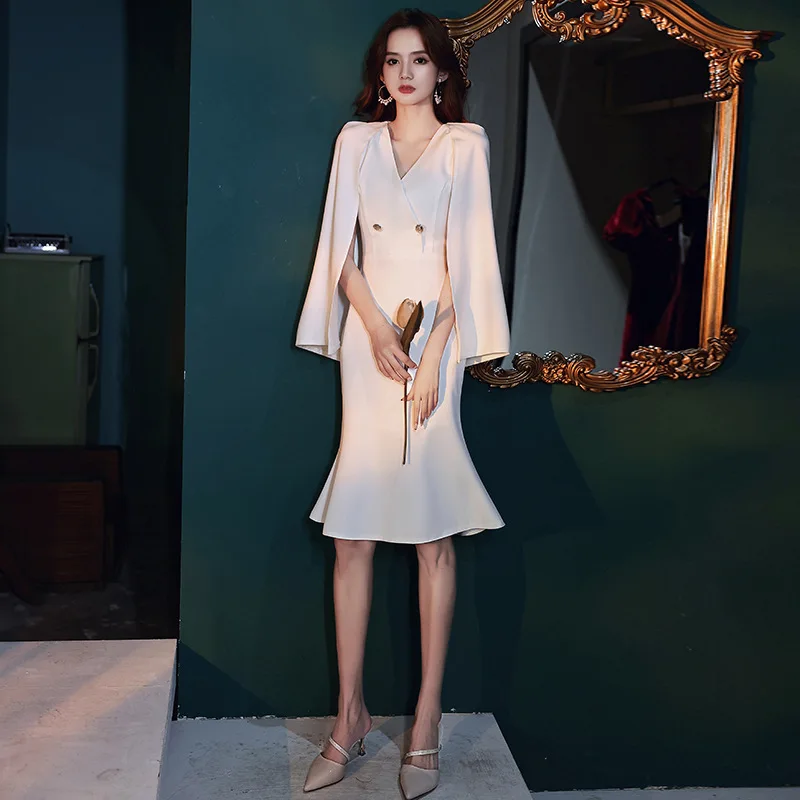 Women's Elegant Evening Dresses V-Neck Solid Color Ruched High Waist Mermaid Slim Dress Fashion Simple Birthday Party Gowns
Women's Elegant Evening Dresses V-Neck Solid Color Ruched High Waist Mermaid Slim Dress Fashion Simple Birthday Party Gowns